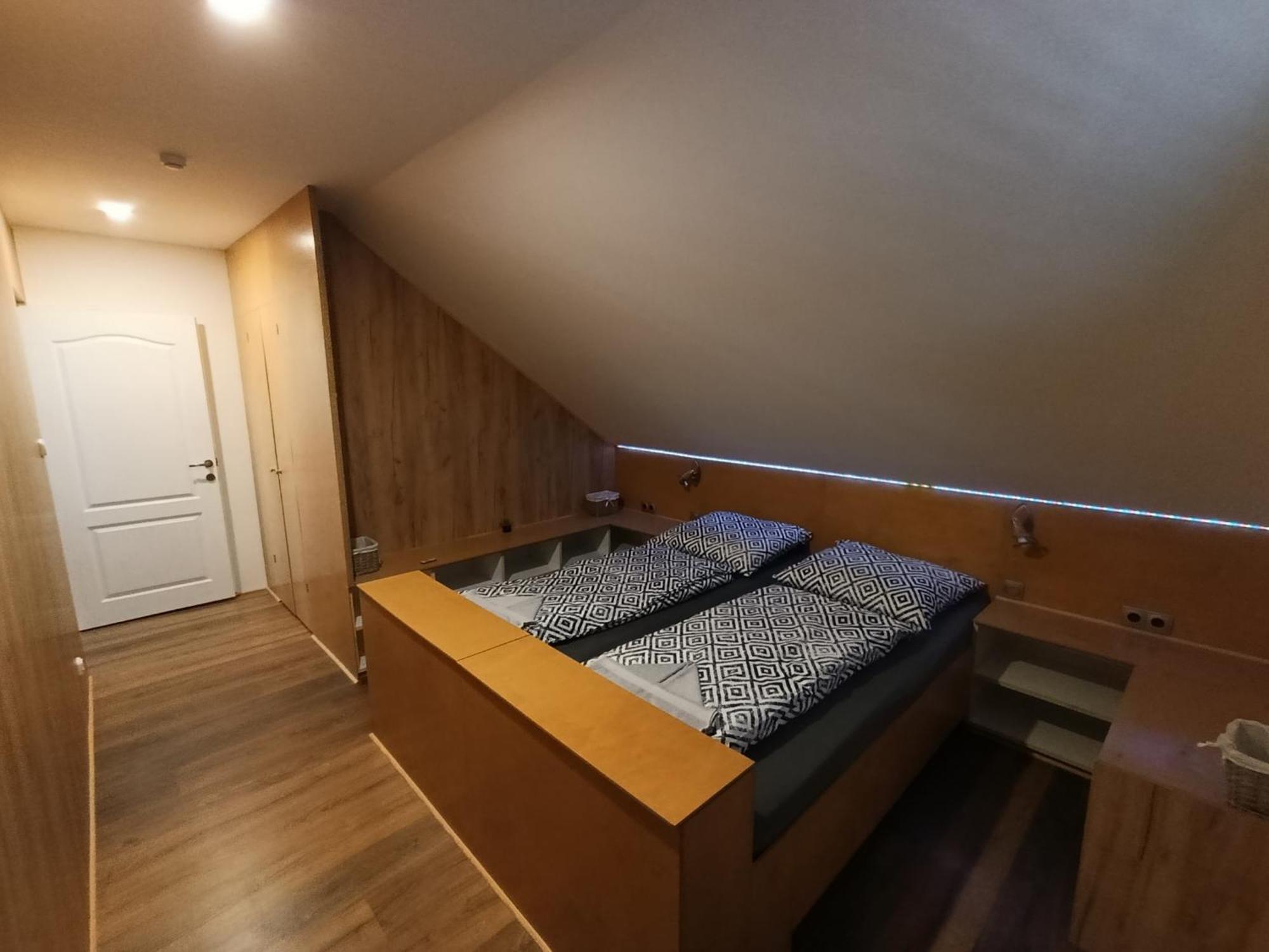 Pelso Holiday Apartments Bambusz Шиофок Экстерьер фото